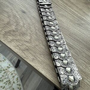 Elegant Silver Women's Belt